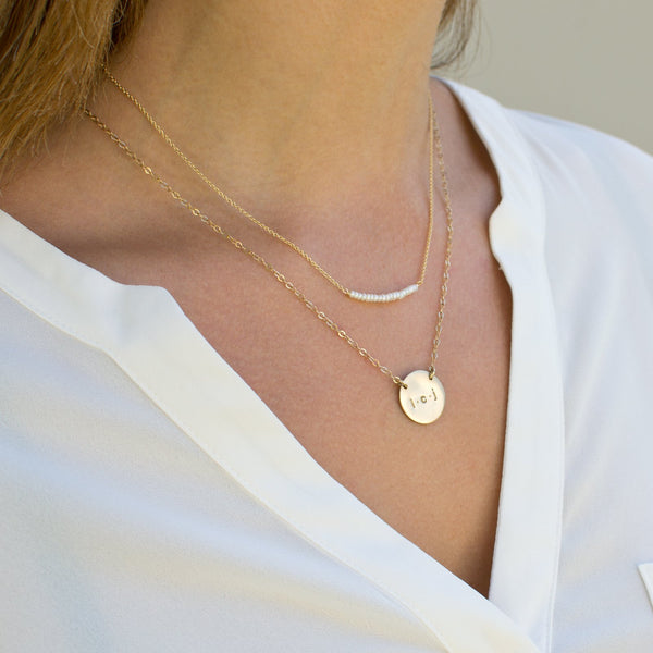 ブレスレット LESS IS MORE fluffy pearl bar necklace Dainty Triple White Pearl Bar Pendant Necklace, Sterling