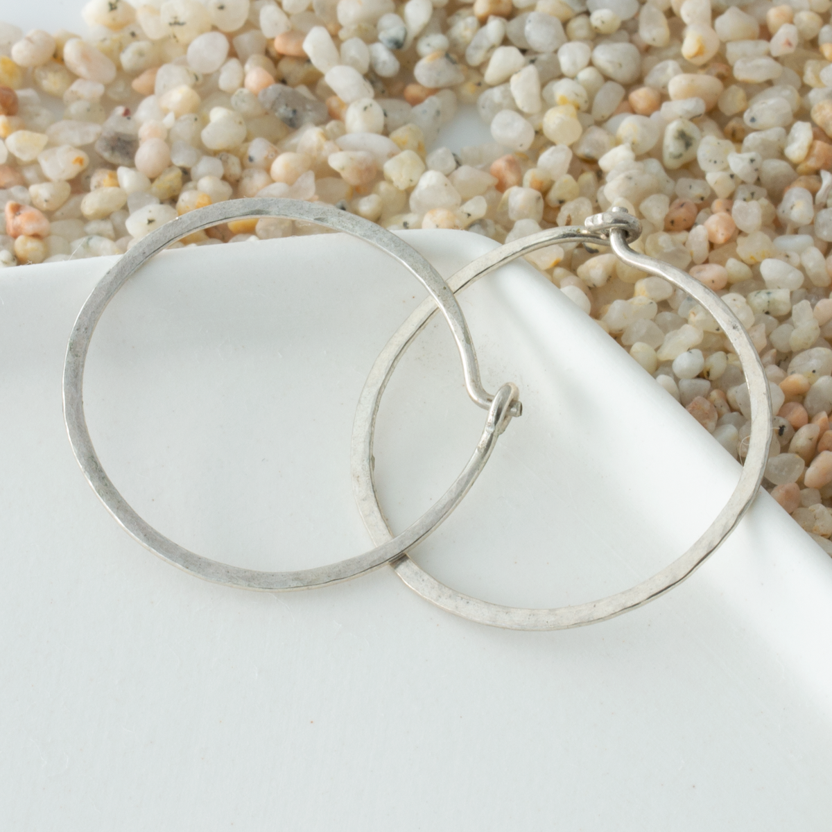 Small Hammered Hoops