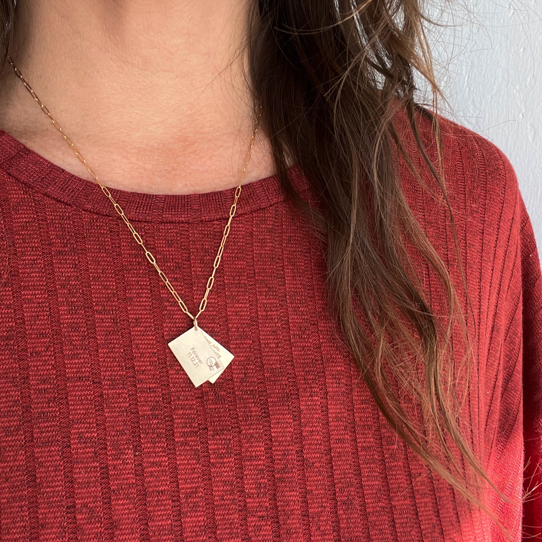 Love Letter Necklace LEILA