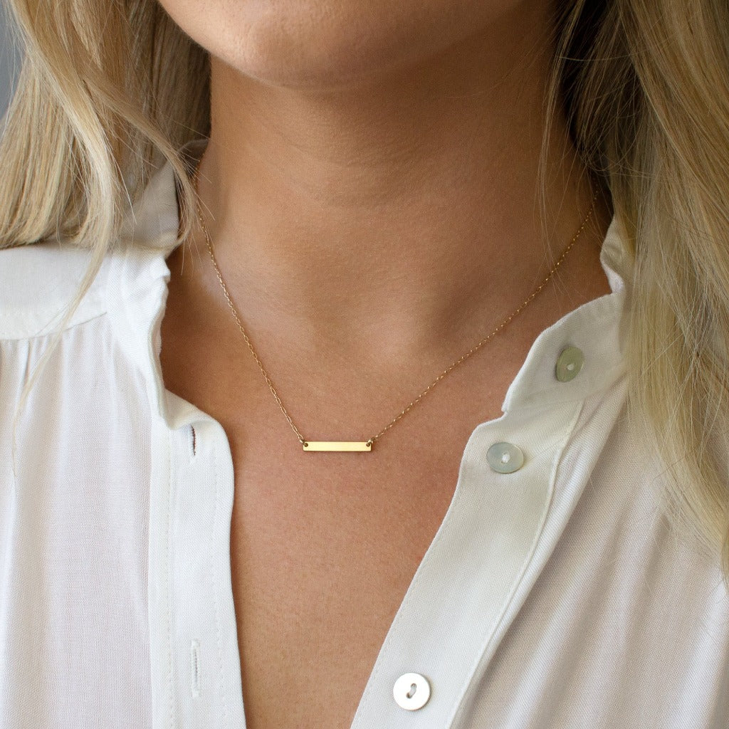Short bar necklace deals