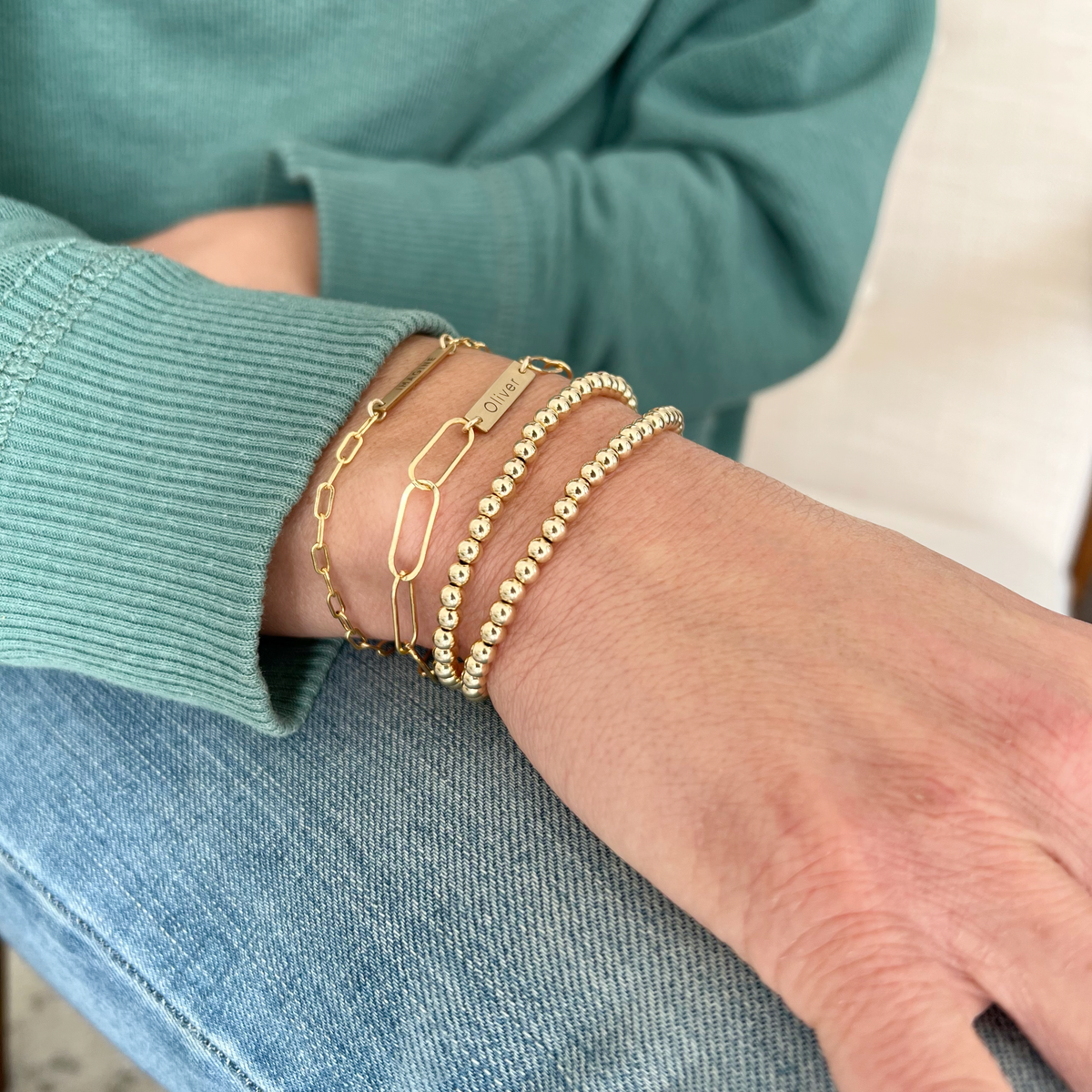 Bracelet with 2025 little balls