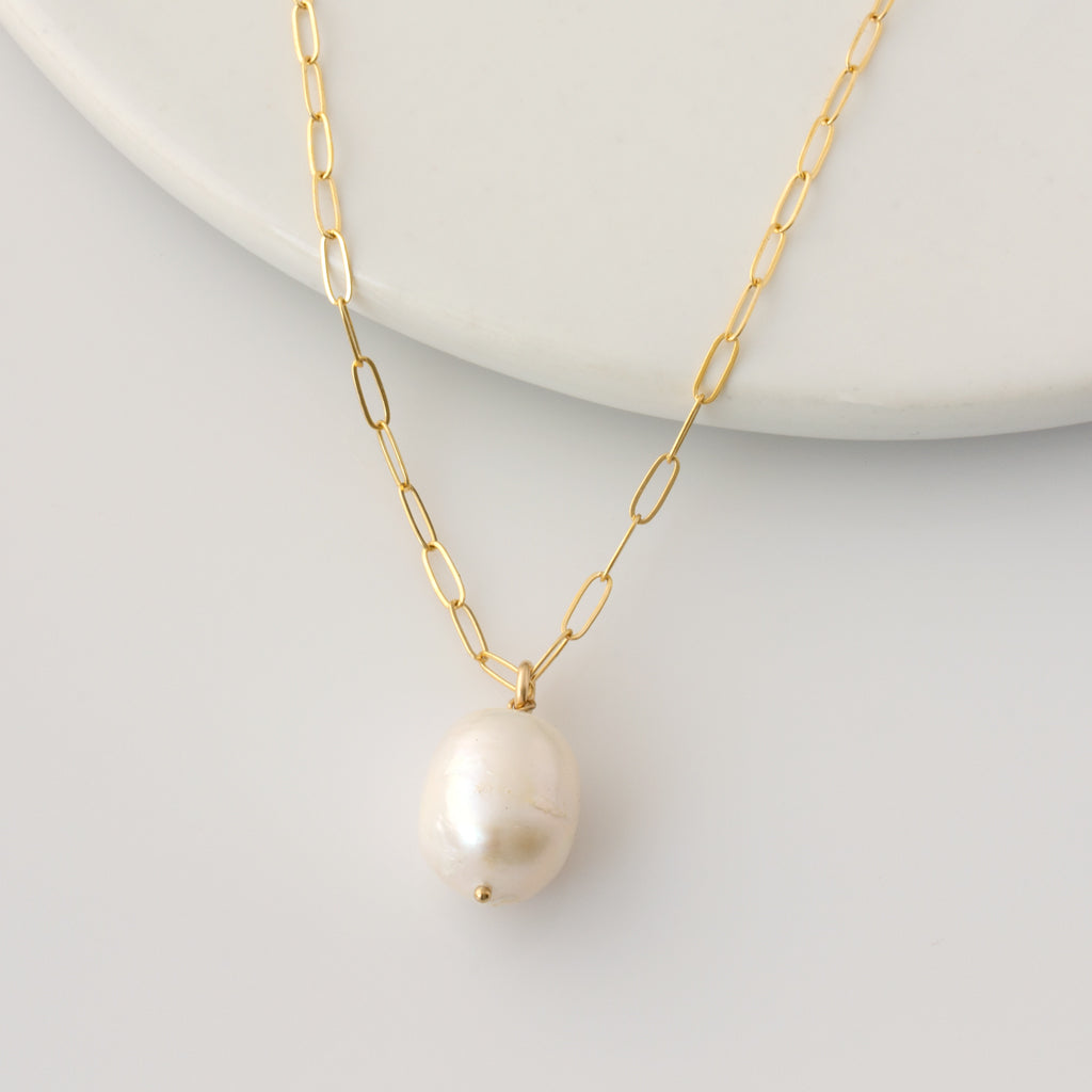 Oversized Pearl Necklace – GUILTY OF GLAM