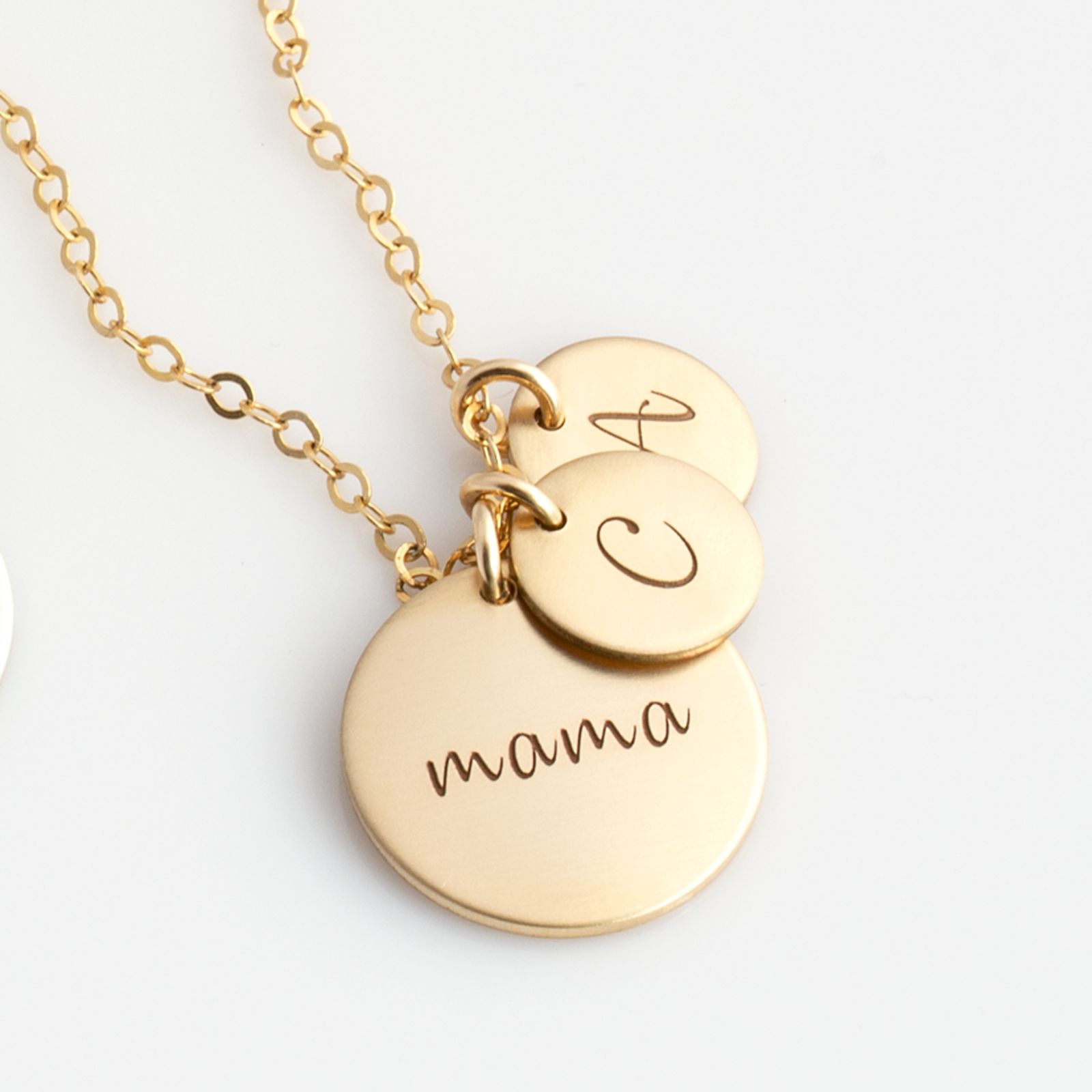 Mama Disc Necklace LEILA