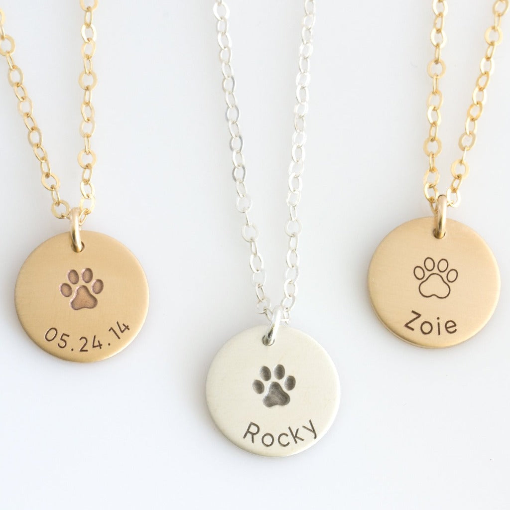 Gold Paw Print Necklace tiny Gold Paw Print Necklace Paw Print Charm-cat Dog  Lovers Jewelry pet Memorial Necklace pet Jewelry Dog Paw - Etsy | Bijoux  animaux, Beaux bijoux, Idées collier